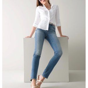 White House Black Market Petite Mid-Rise Everyday Soft Denim Slim Jeans NEW! 14P